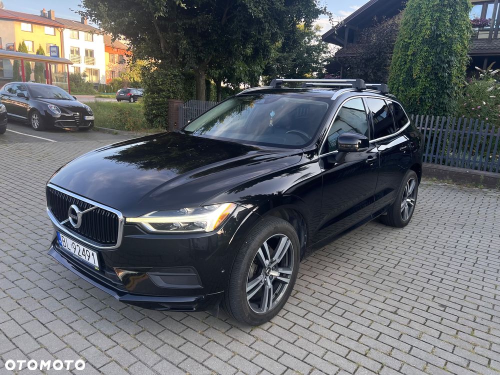 Volvo XC 60 T5 AWD Momentum - 1