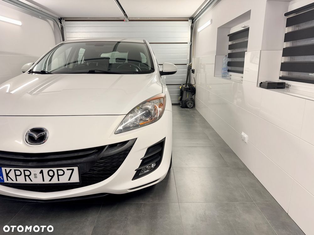 Mazda 3 - 7