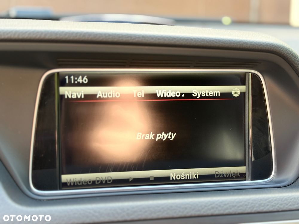Mercedes-Benz Klasa E 250 7G-TRONIC - 32