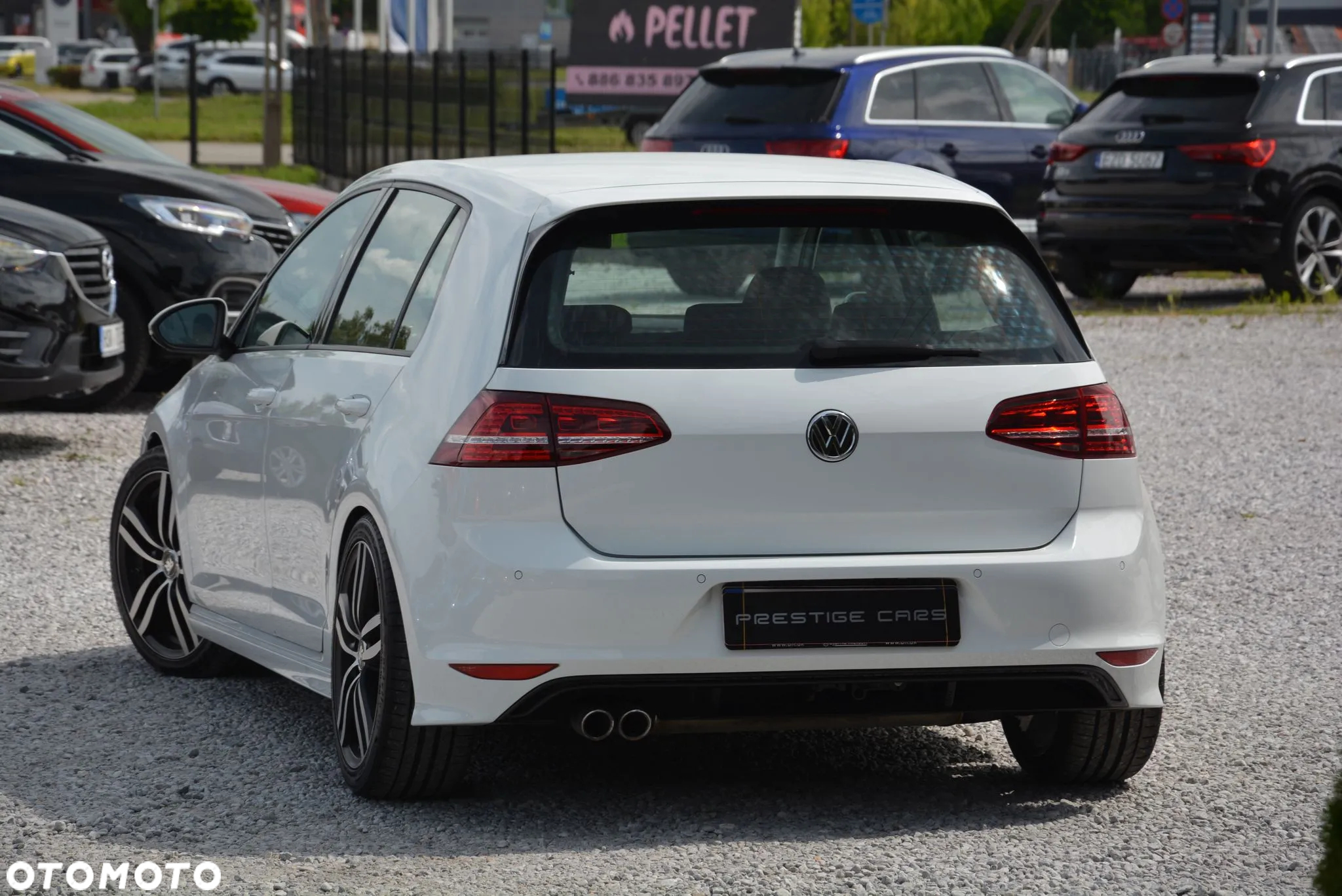 Volkswagen Golf - 14