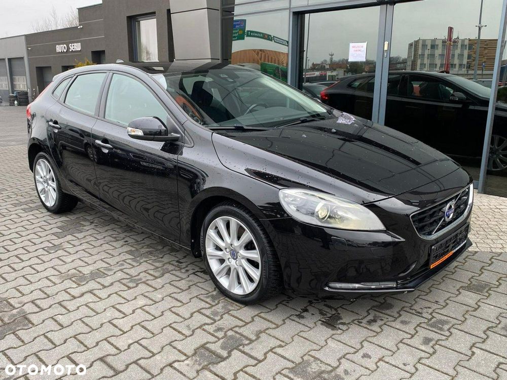 Volvo V40 D2 Drive-E SCR Momentum - 2
