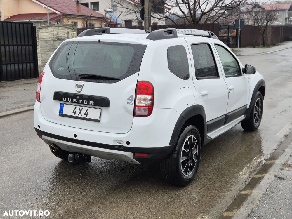 Dacia Duster dCi 110 FAP 4x4 Laureate - 3