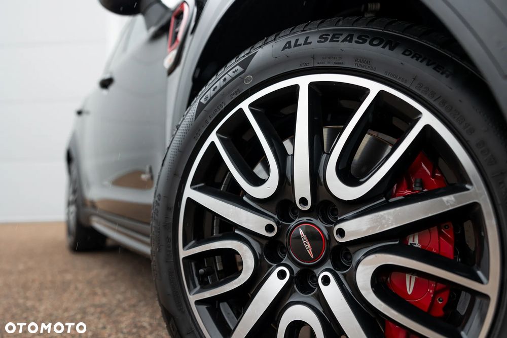 MINI John Cooper Works - 9