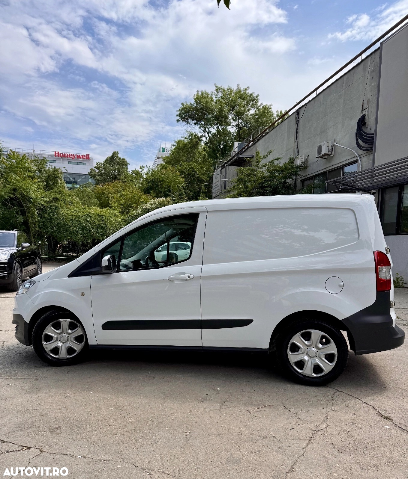 Ford TRANSIT COURIER - 7