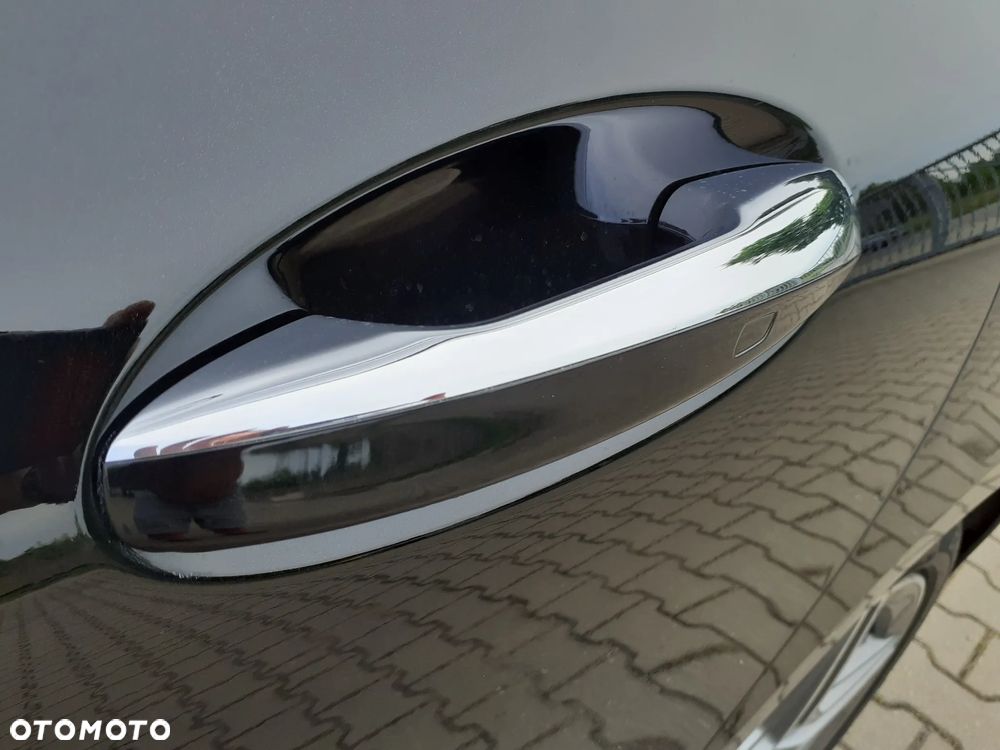 Mercedes-Benz Klasa B 200 d AMG Line 8G-DCT - 6