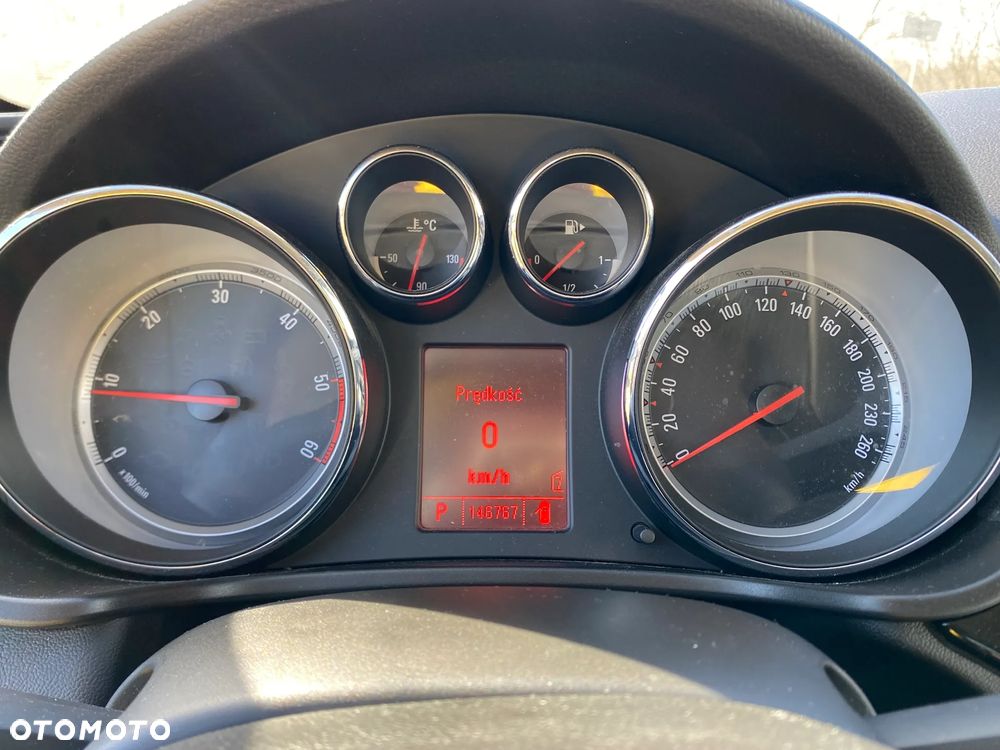 Opel Insignia 2.0 CDTI Cosmo 4x4 - 9