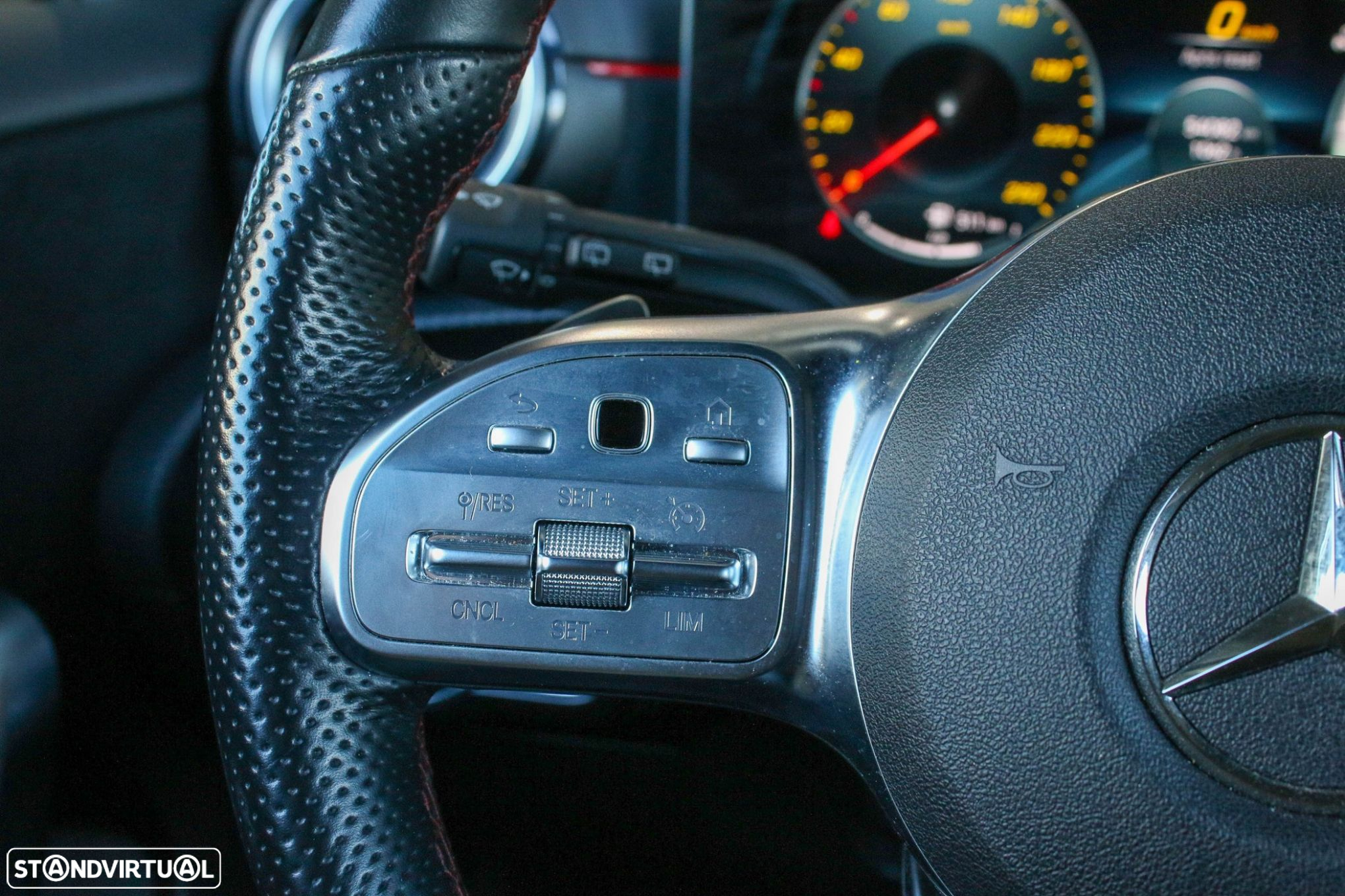 Mercedes-Benz A 180 d AMG Line Aut. - 31