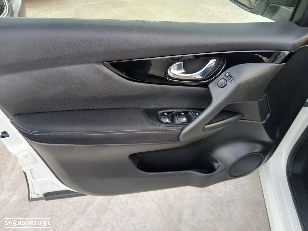 Nissan Qashqai 1.5 dCi N-Connecta Business - 14