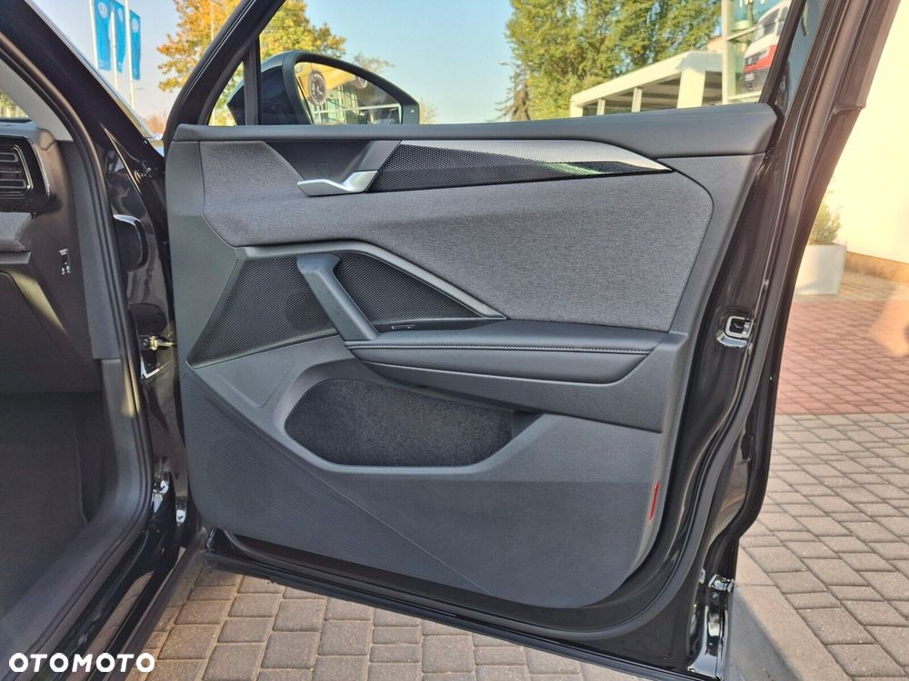 Volkswagen Tiguan 1.5 eTSI Trend DSG - 19