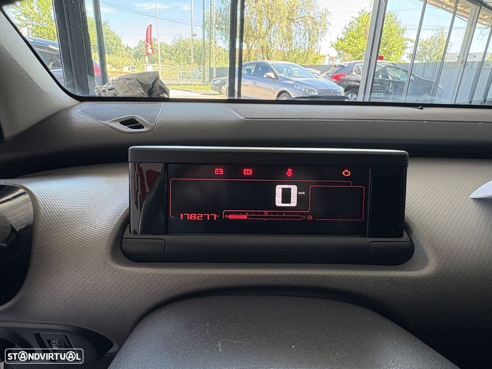 Citroën C4 Cactus 1.6 BlueHDi Shine - 11