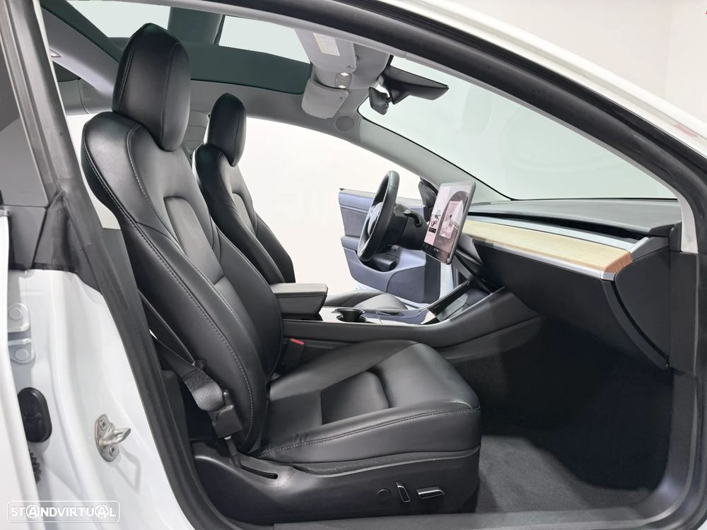 Tesla Model 3 Long Range AWD Dual Motor - 31