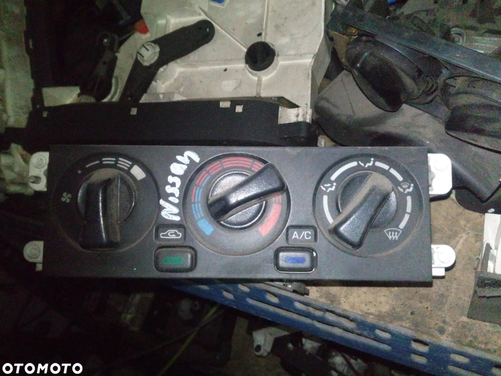 Nissan ALMERA N15 POKRĘTŁA PANEL NAWIEWU KLIMATYZACJI - 1