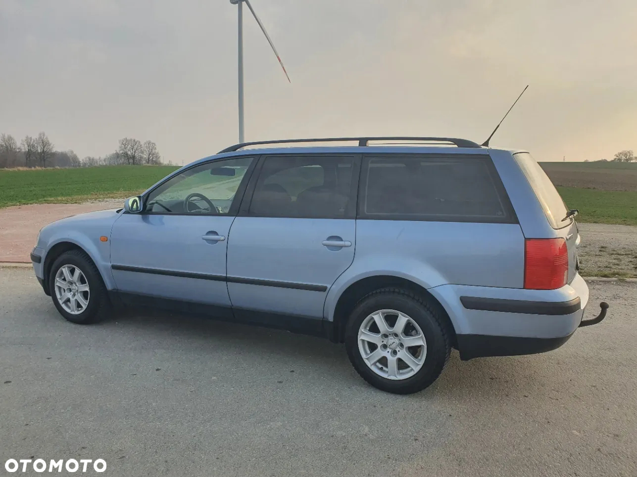 Volkswagen Passat 1.8 Comfortline - 27