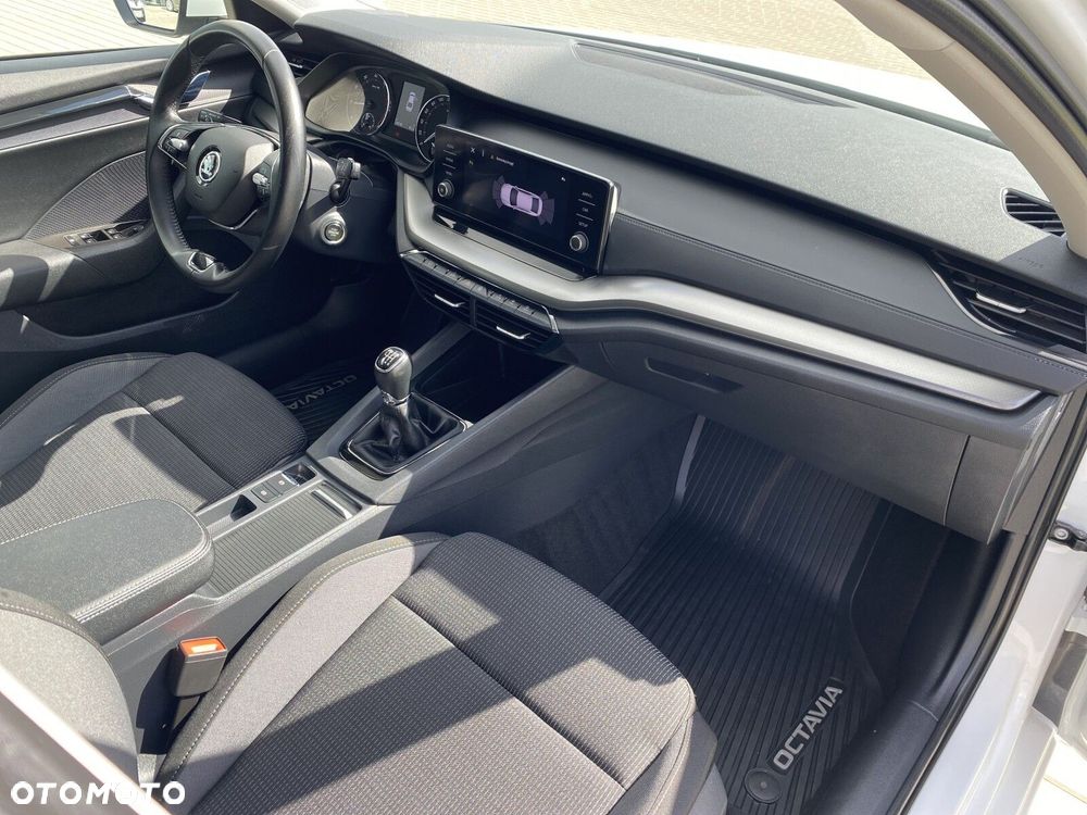 Skoda Octavia - 18