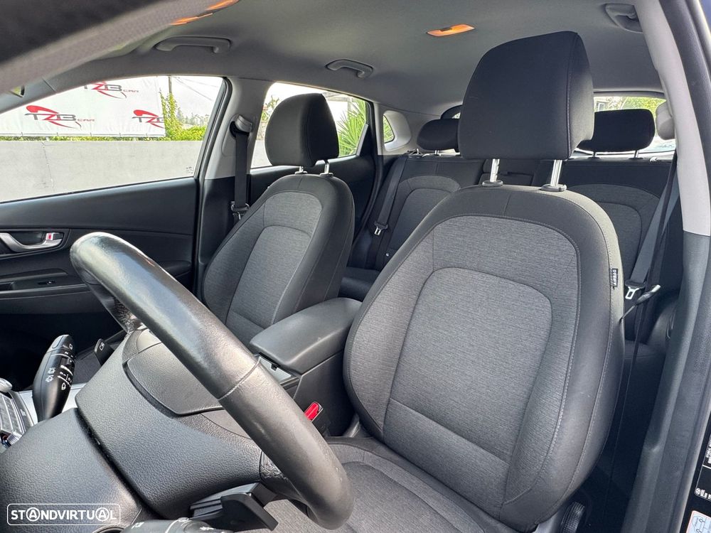 Hyundai Kauai 39 kWh Premium - 29