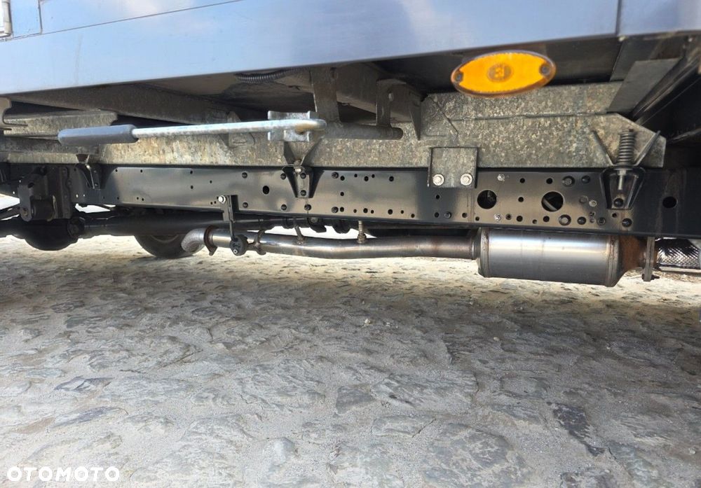 Iveco Daily 35S18 - 28