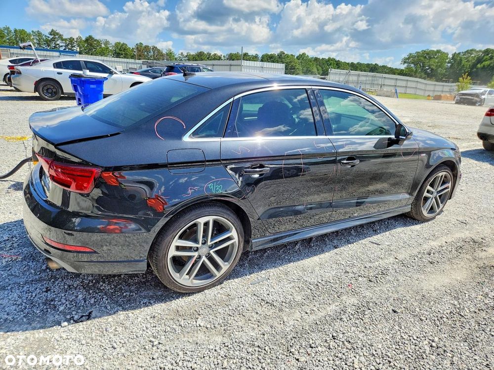 Audi A3 Limousine 2.0 TFSI quattro S tronic sport - 4