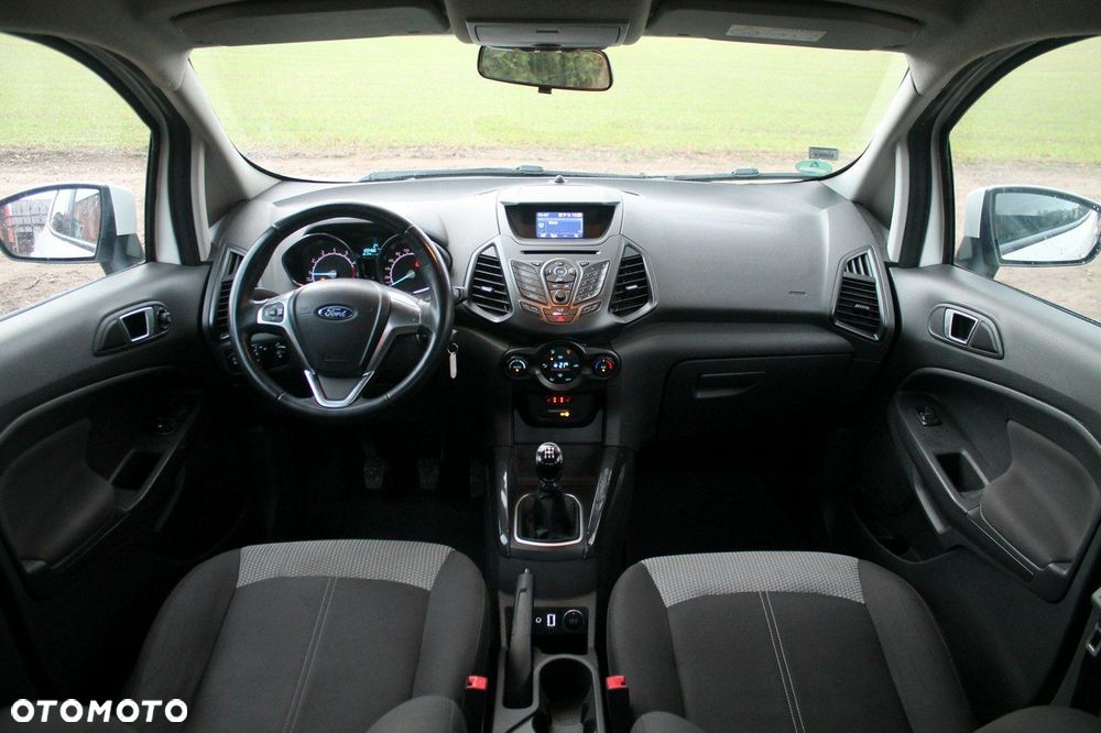 Ford EcoSport - 8