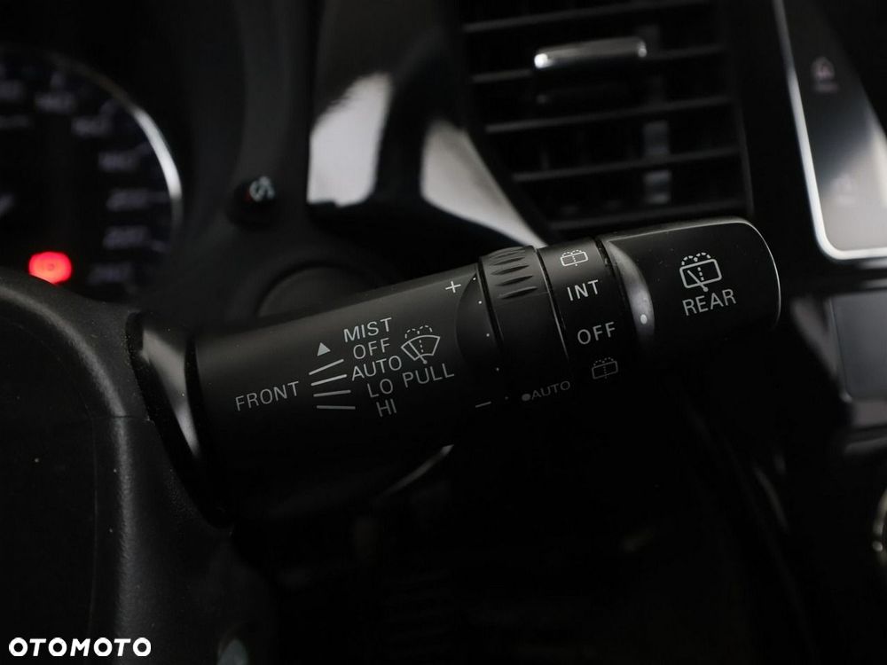 Mitsubishi Outlander 2.0 2WD - 31