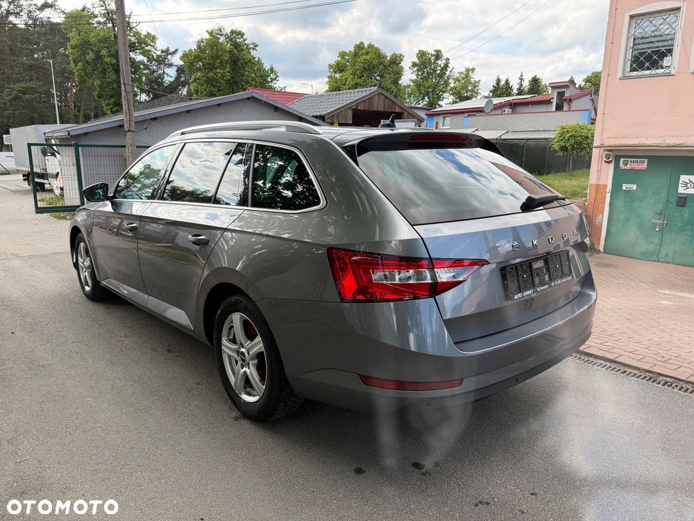 Skoda Superb 1.5 TSI DSG Ambition - 4
