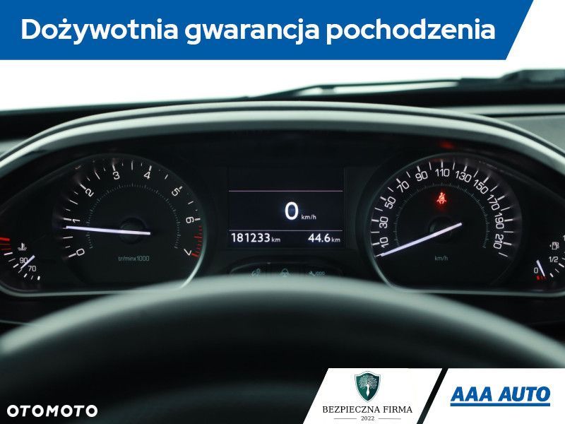 Peugeot 2008 - 10