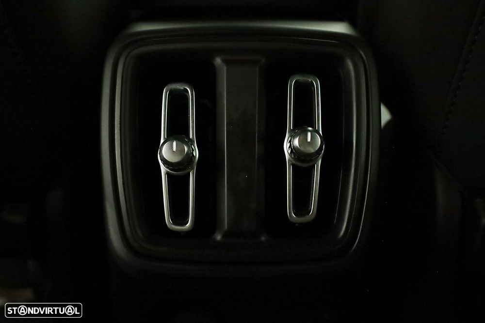 Volvo XC 40 1.5 T2 Core Auto - 23