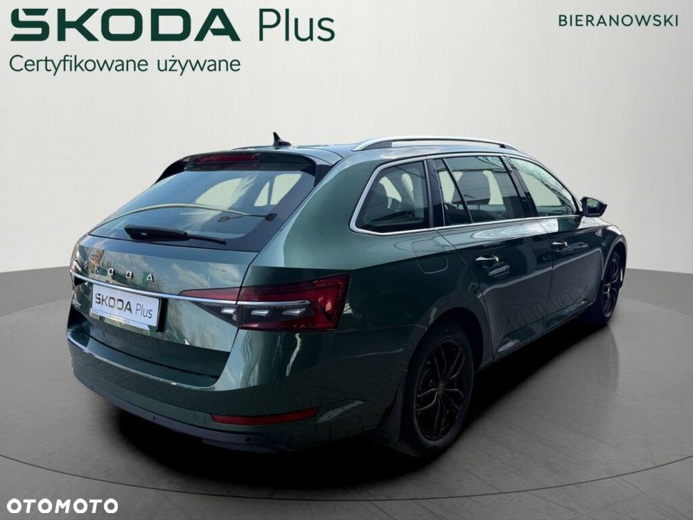 Skoda Superb 2.0 TDI SCR Ambition DSG - 31
