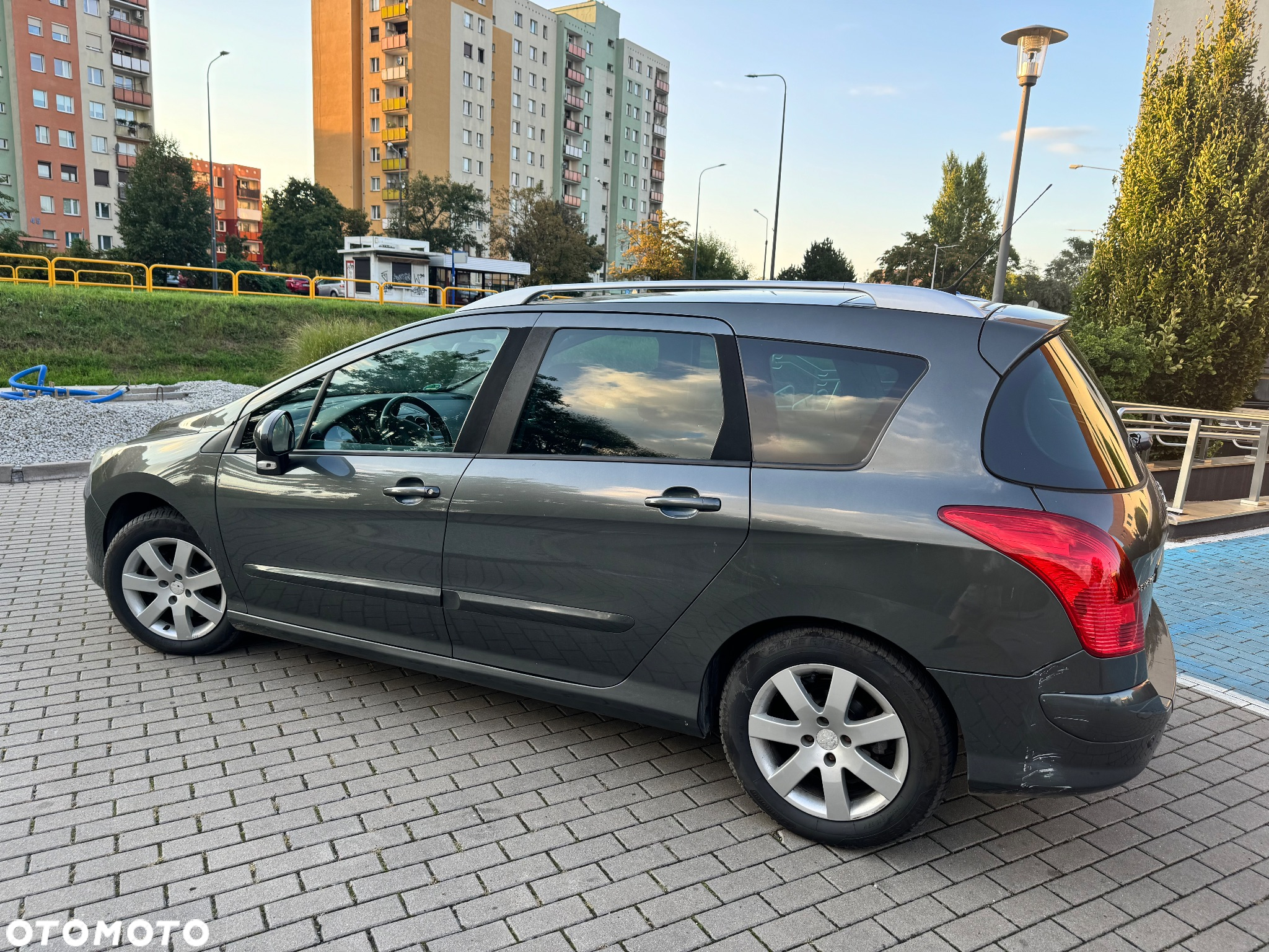 Peugeot 308 2.0 HDi Allure - 5