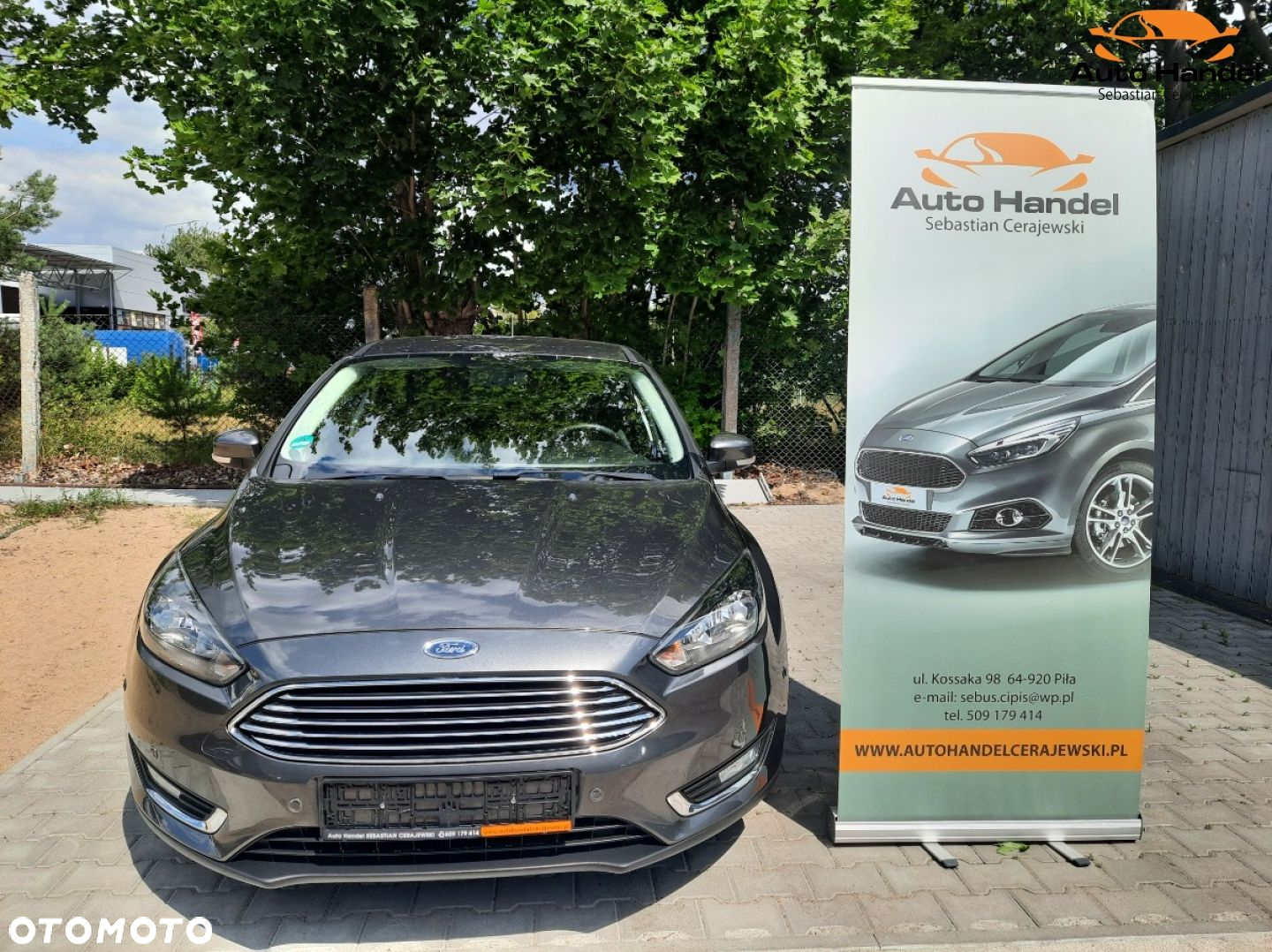 Ford Focus 1.5 EcoBoost Start-Stopp-System TITANIUM - 4