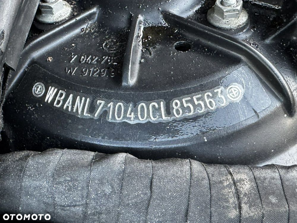 BMW Seria 5 530i Touring - 22