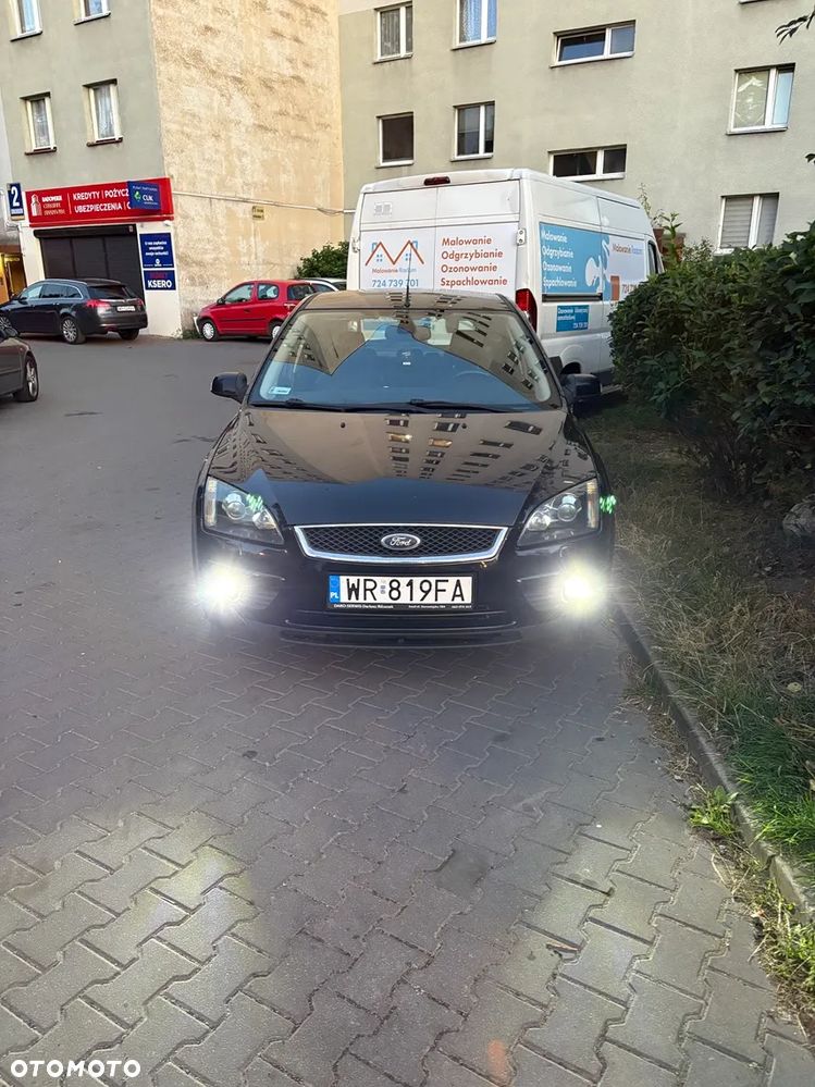 Ford Focus 2.0 TDCi DPF Titanium - 10