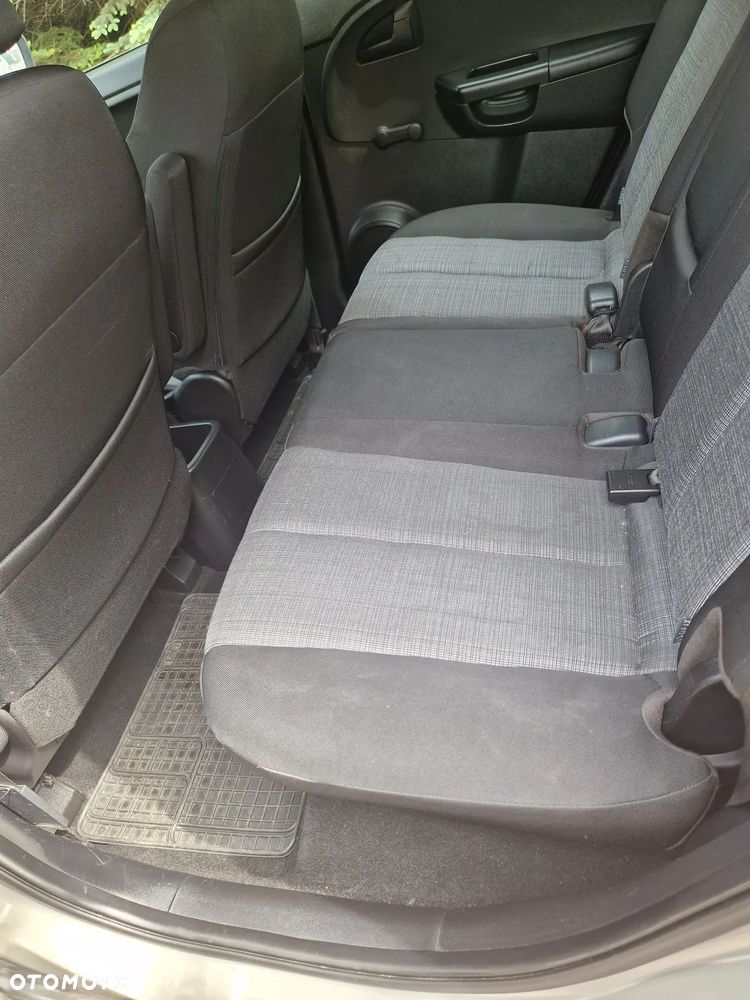 Kia Venga 1.4 CRDi L - 15