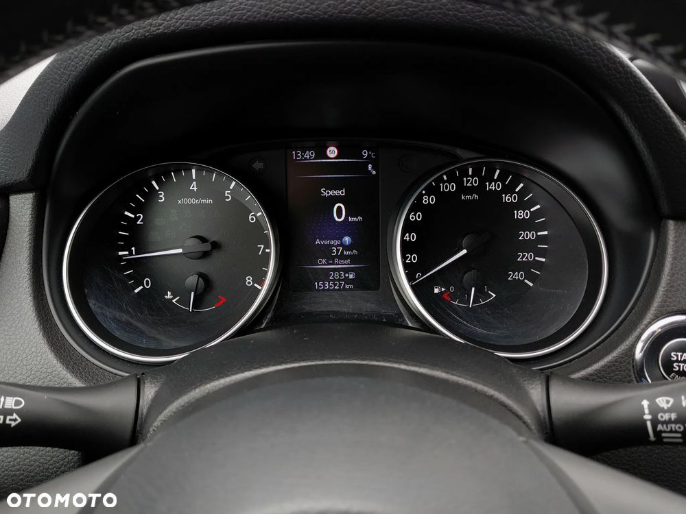 Nissan Qashqai - 24