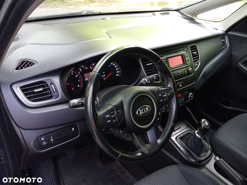 Kia Carens 1.6 GDI M EU6 - 13