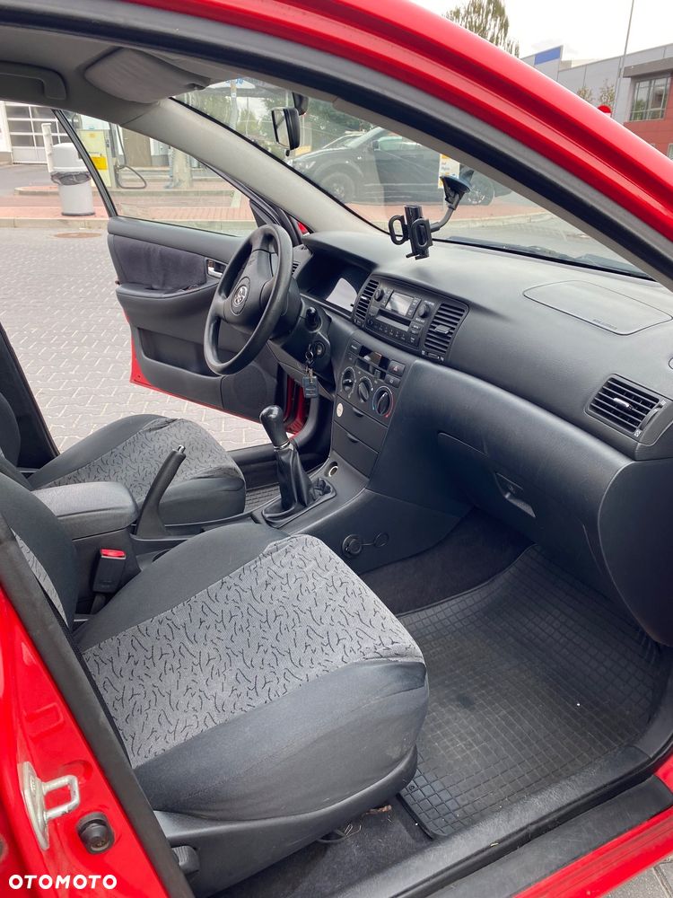 Toyota Corolla - 3