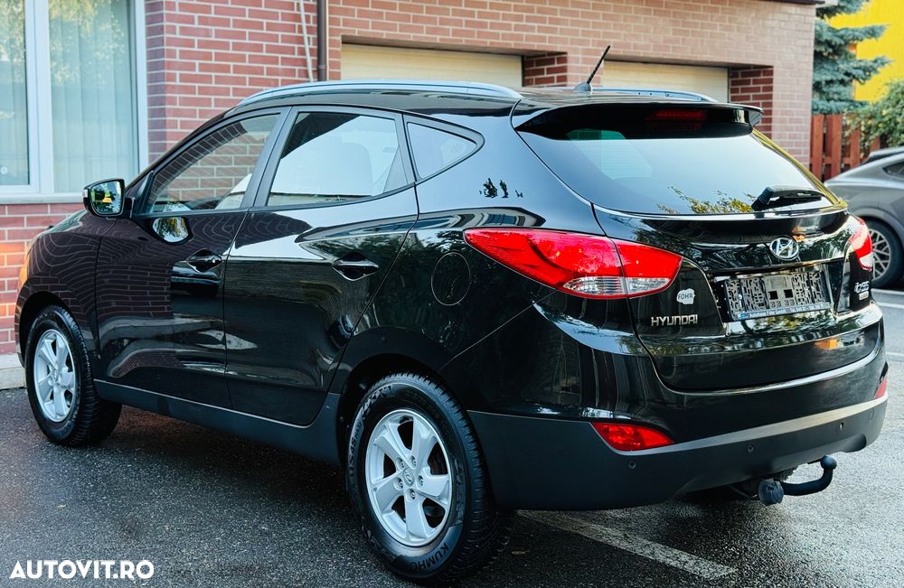 Hyundai ix35 2.0 CRDI High 4WD GLS Aut. Luxury - 3