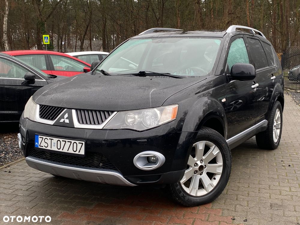 Mitsubishi Outlander 2.0 DID Instyle NAVI - 11