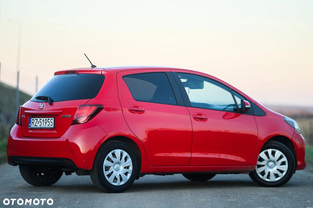 Toyota Yaris 1.0 Life - 4