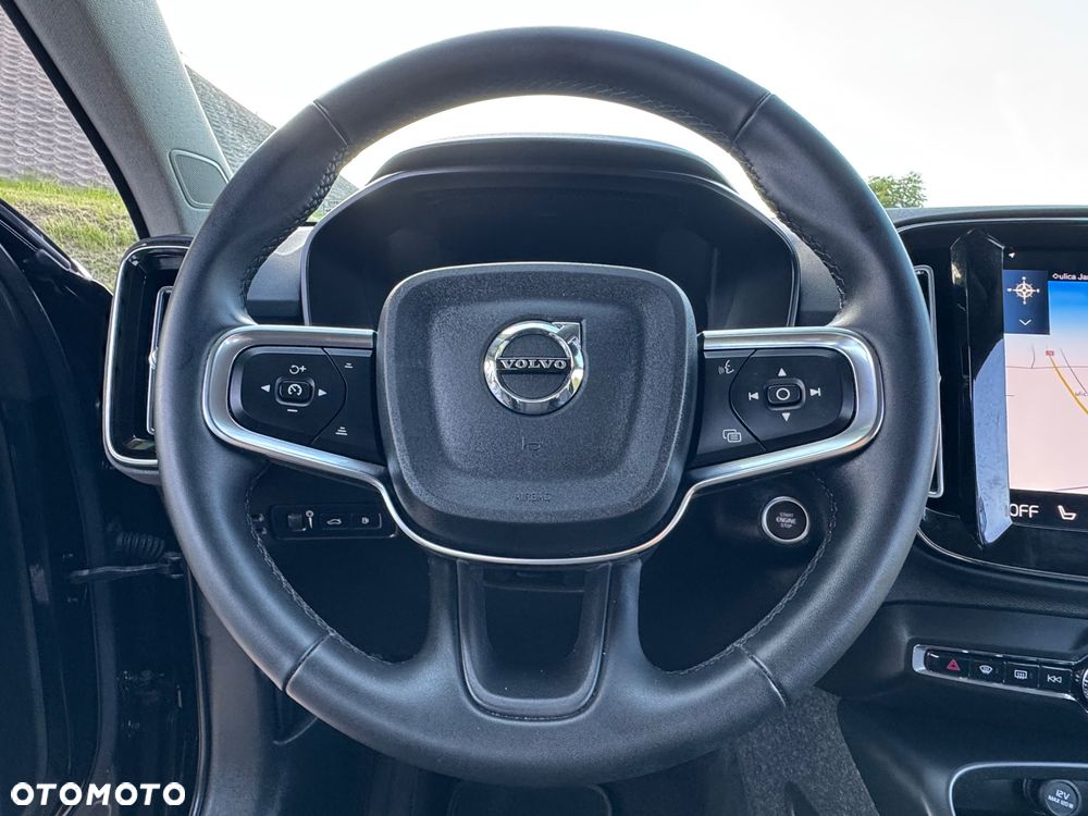 Volvo XC 40 T4 Recharge DKG Plus Dark - 35
