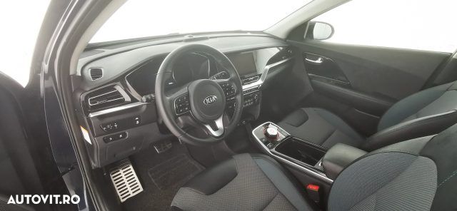Kia Niro e-Niro 150 kW Vision - 4