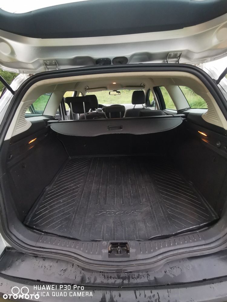Ford Focus - 8