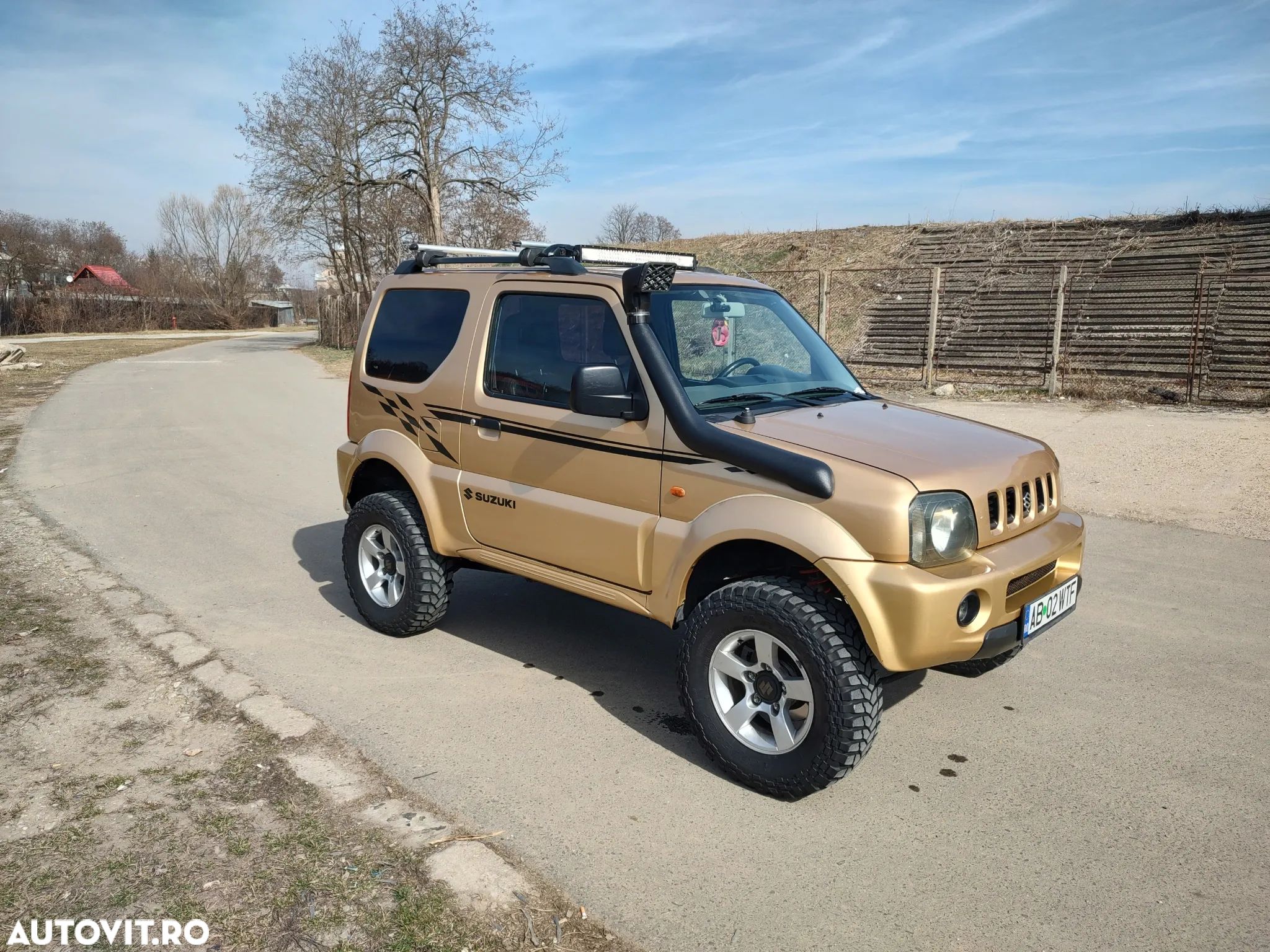 Suzuki Jimny - 1