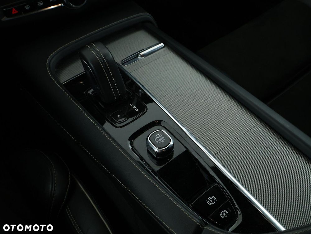 Volvo V90 - 17