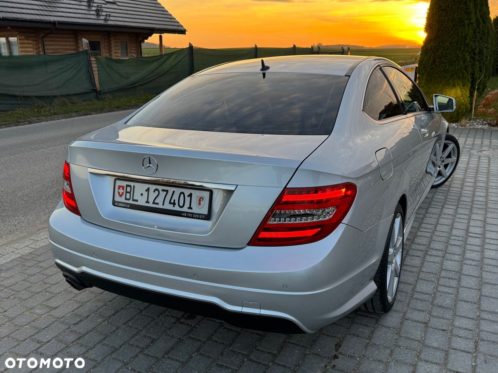 Mercedes-Benz Klasa C 180 Coupe AMG Line - 9