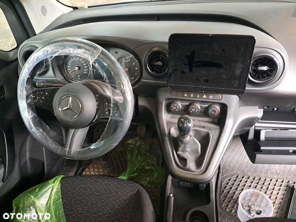Mercedes-Benz Citan - 12