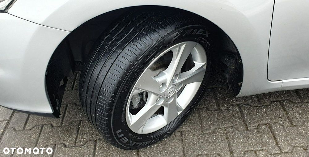 Toyota Auris - 5