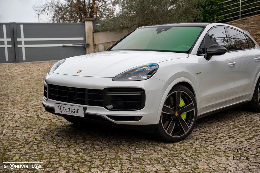Porsche Cayenne Coupé Turbo S E-Hybrid - 7