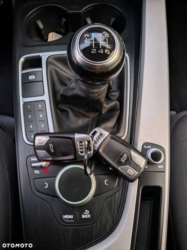 Audi A4 Avant - 16
