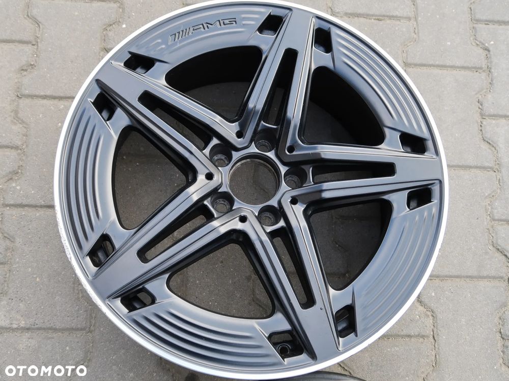 234/234a Felga Aluminiowa Mercedes A1774014500 8,5x19 et46 - 2