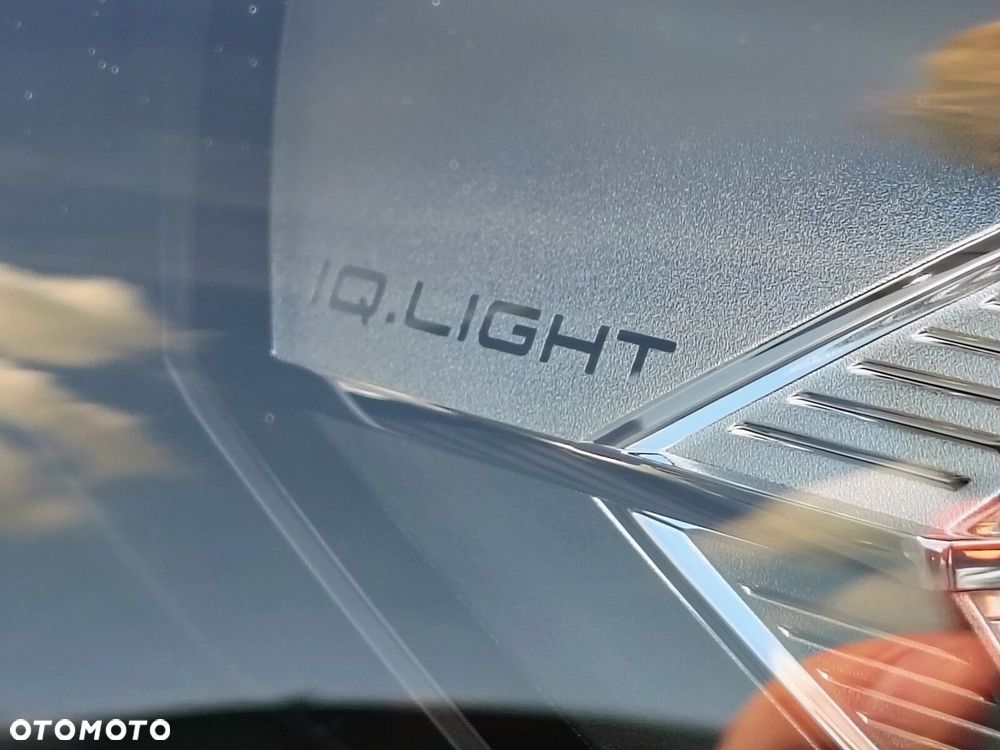 Volkswagen Tiguan - 34